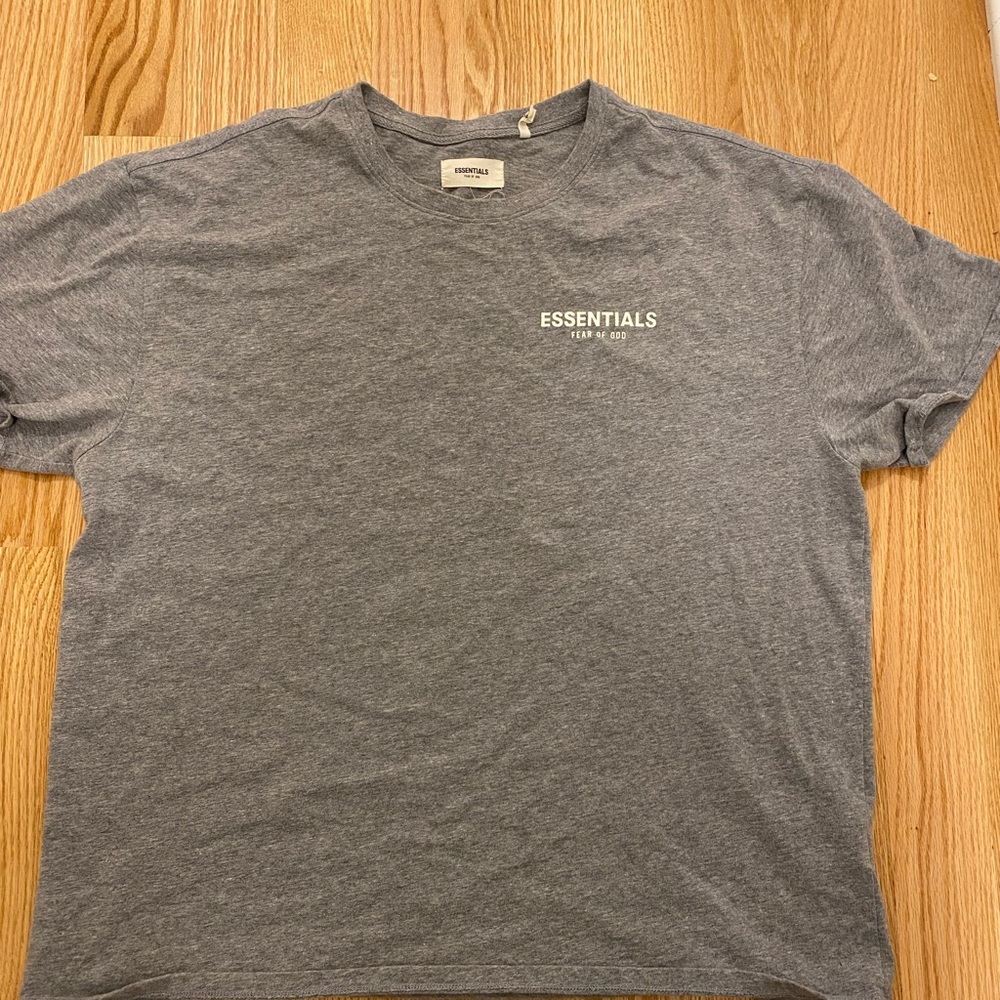 Fear of God Essentials T shirt